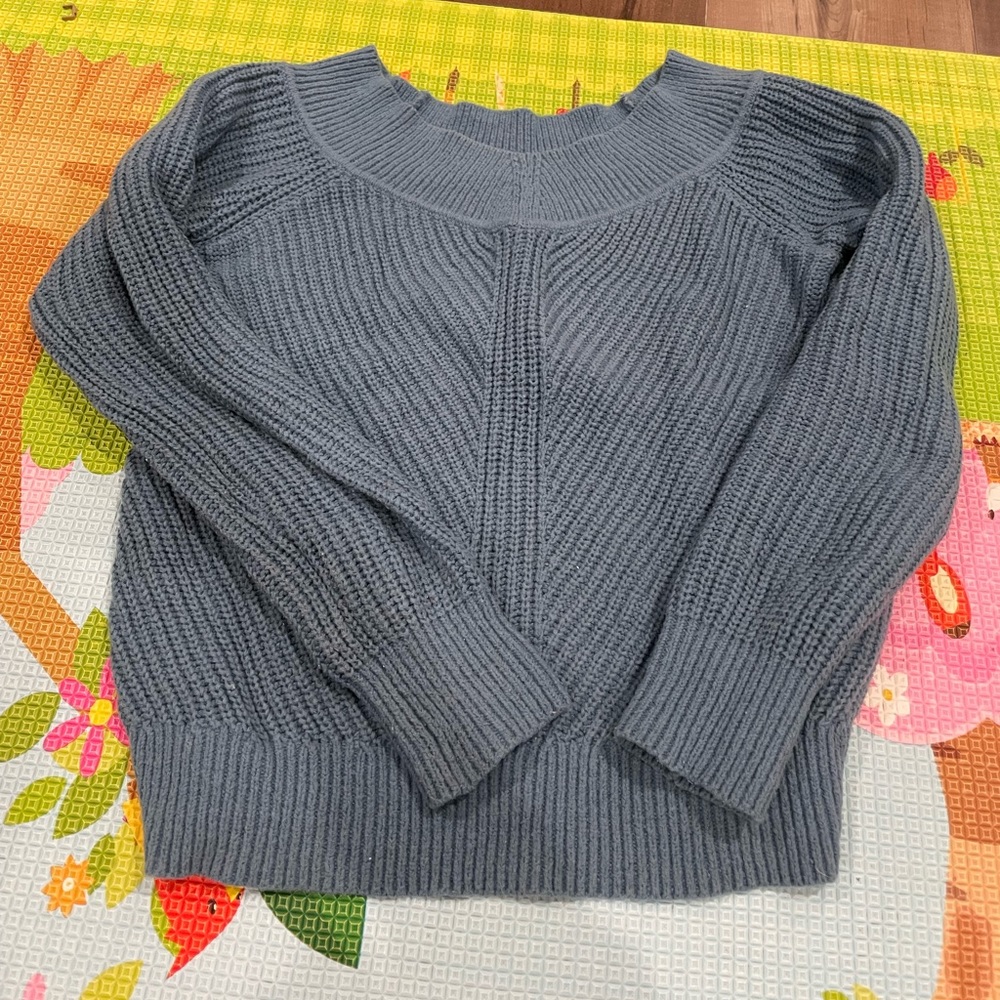 Blue sweater 😃 A& F
